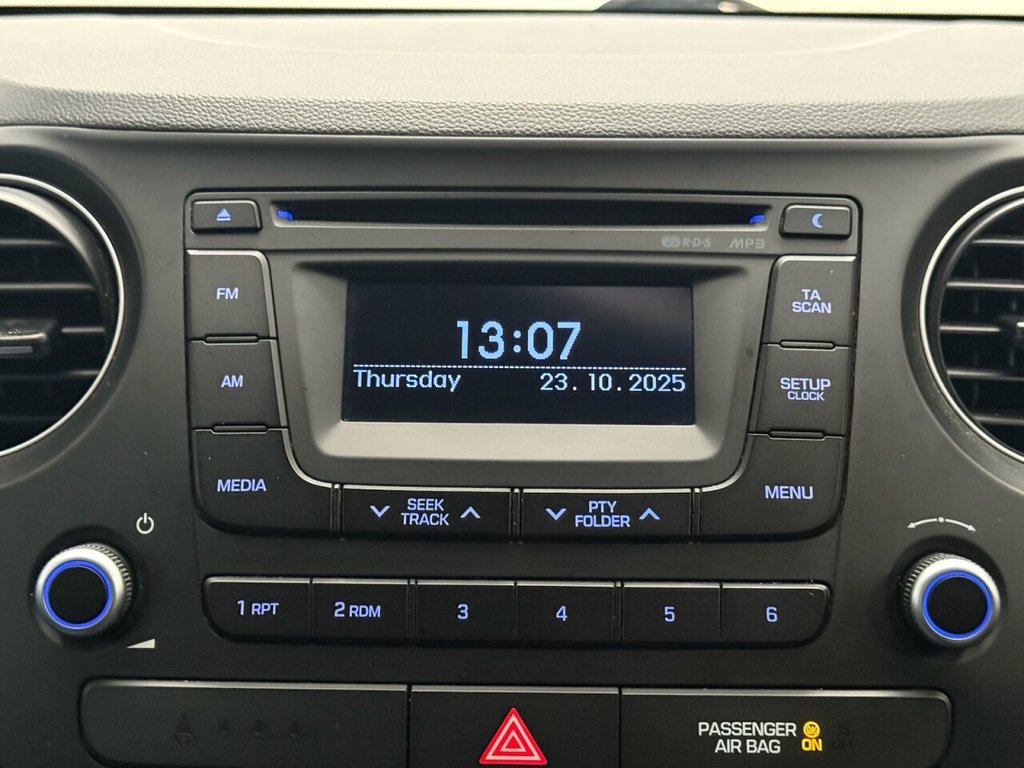Used Hyundai i10 2017 for sale - 76345733: Photo 18