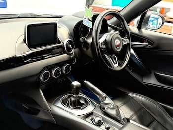 Used Fiat 124 Spider 2017 for sale - 79482449: Photo