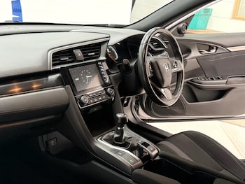 Used Honda Civic 2021 for sale - 78272402: Photo