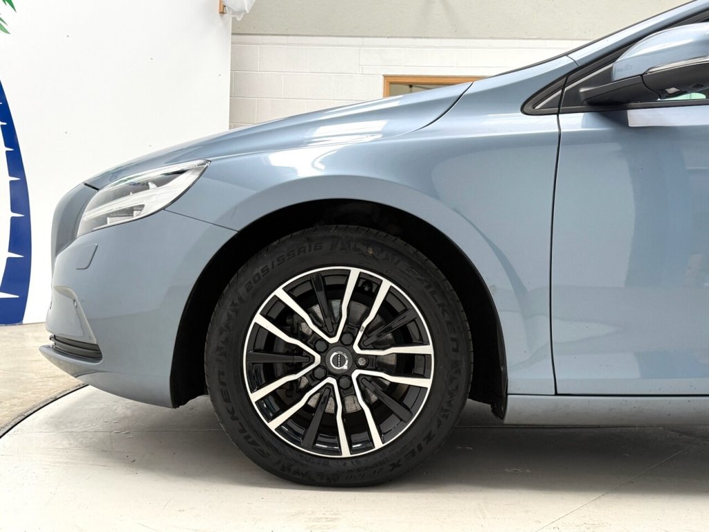 Used Volvo V40 2018 for sale - 78003480: Photo 10