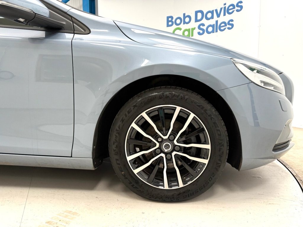 Used Volvo V40 2018 for sale - 78003480: Photo 12