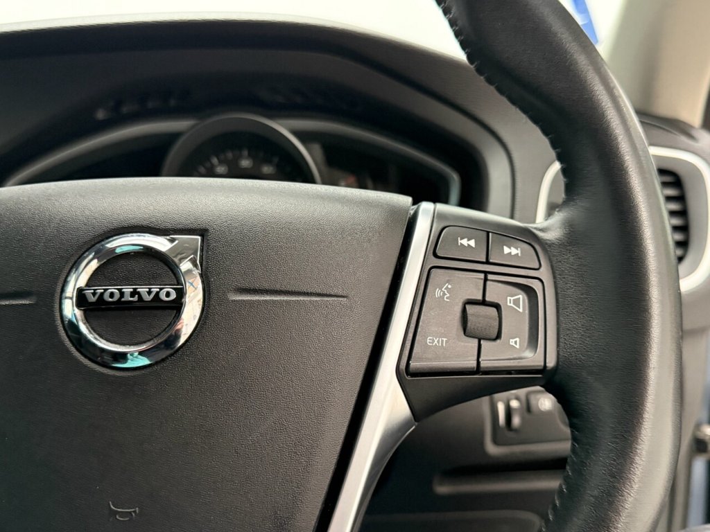 Used Volvo V40 2018 for sale - 78003480: Photo 17