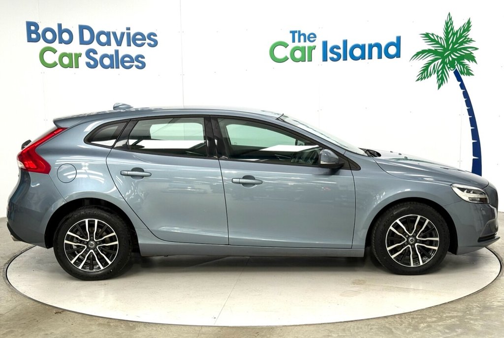 Used Volvo V40 2018 for sale - 78003480: Photo 9