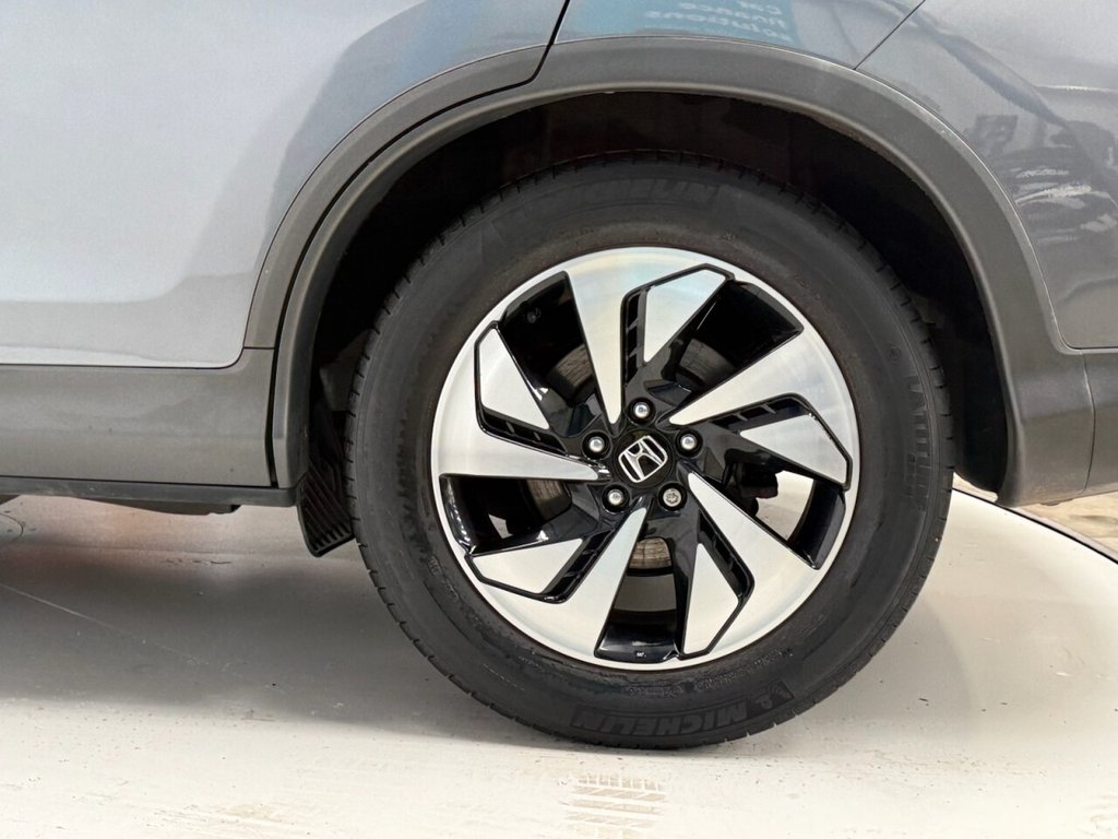 Used Honda CR-V 2018 for sale - 77680780: Photo 11