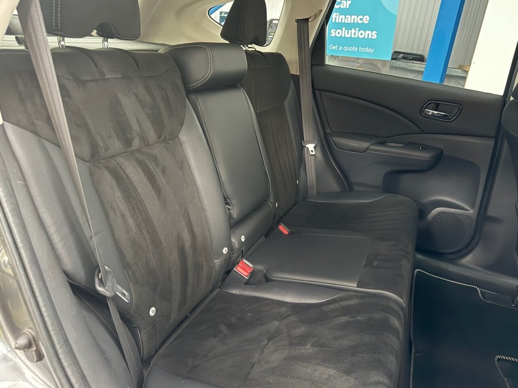 Used Honda CR-V 2018 for sale - 77680780: Photo 29