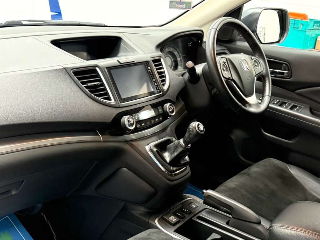 Used Honda CR-V 2018 for sale - 77680780: Photo 4