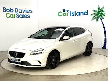 Used Volvo V40 2018 for sale - 77507662: Photo