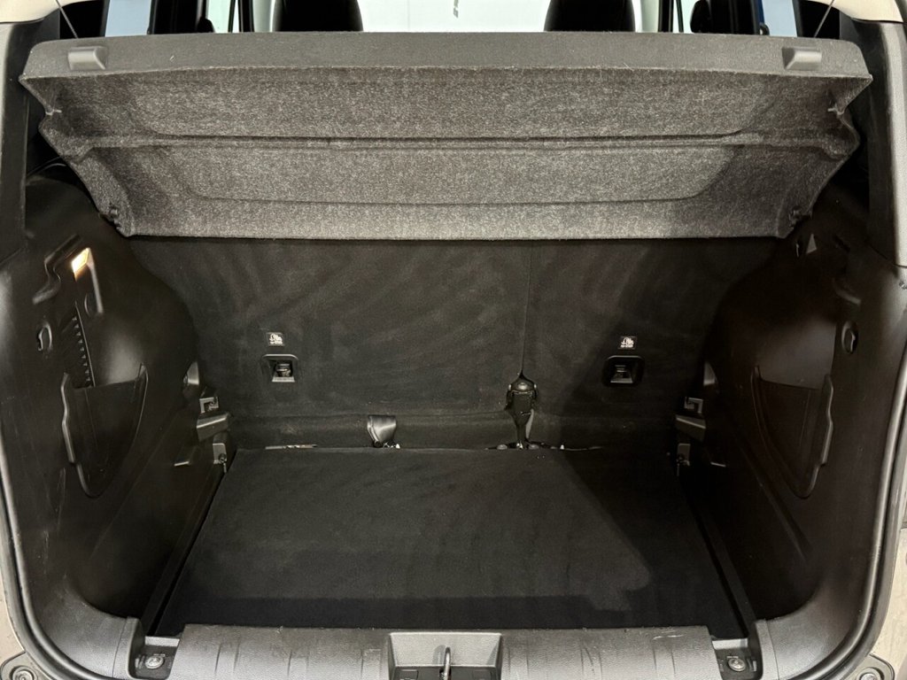 Used Jeep Renegade 2020 for sale - 77038377: Photo 31