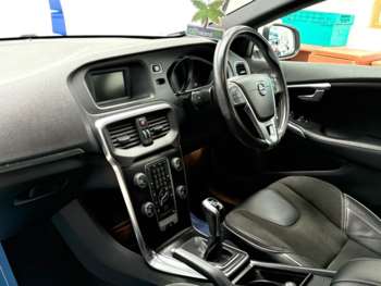 Used Volvo V40 2016 for sale - 75384328: Photo