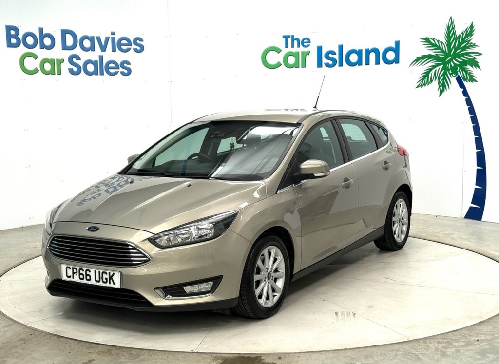 Used Ford Focus 2017 for sale - 76356225: Photo 3