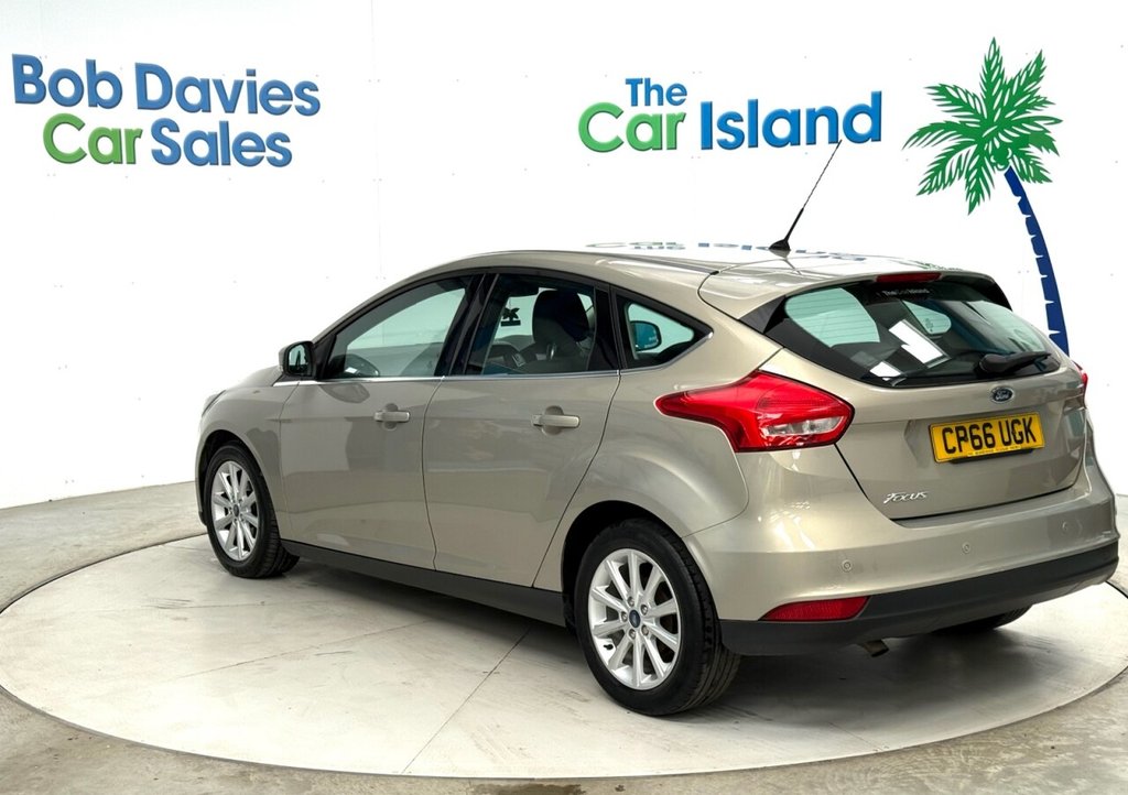Used Ford Focus 2017 for sale - 76356225: Photo 6