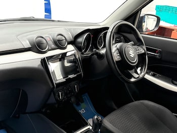 Used Suzuki Swift 2021 for sale - 79422956: Photo