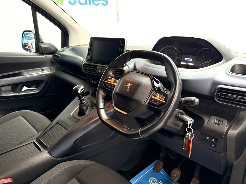 Used Peugeot Rifter 2019 for sale - 76132898: Photo 16