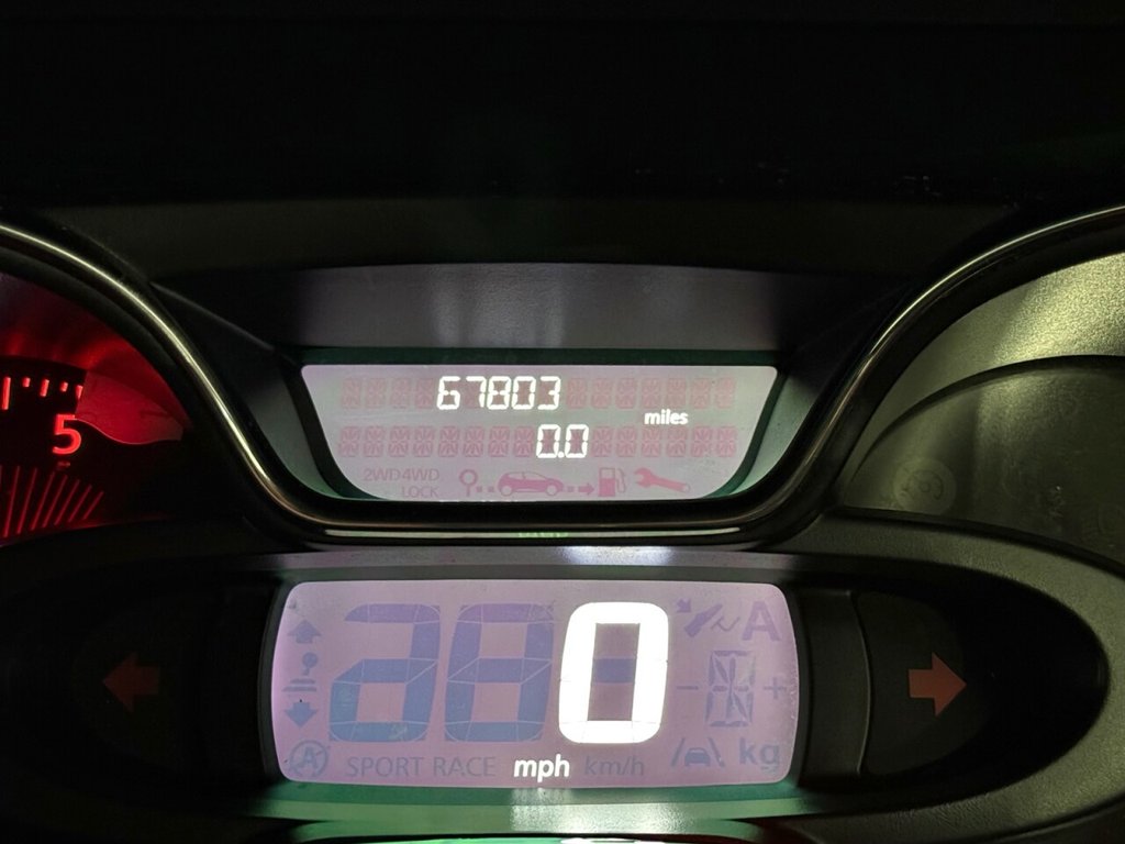 Used Renault Captur 2017 for sale - 77436504: Photo 21