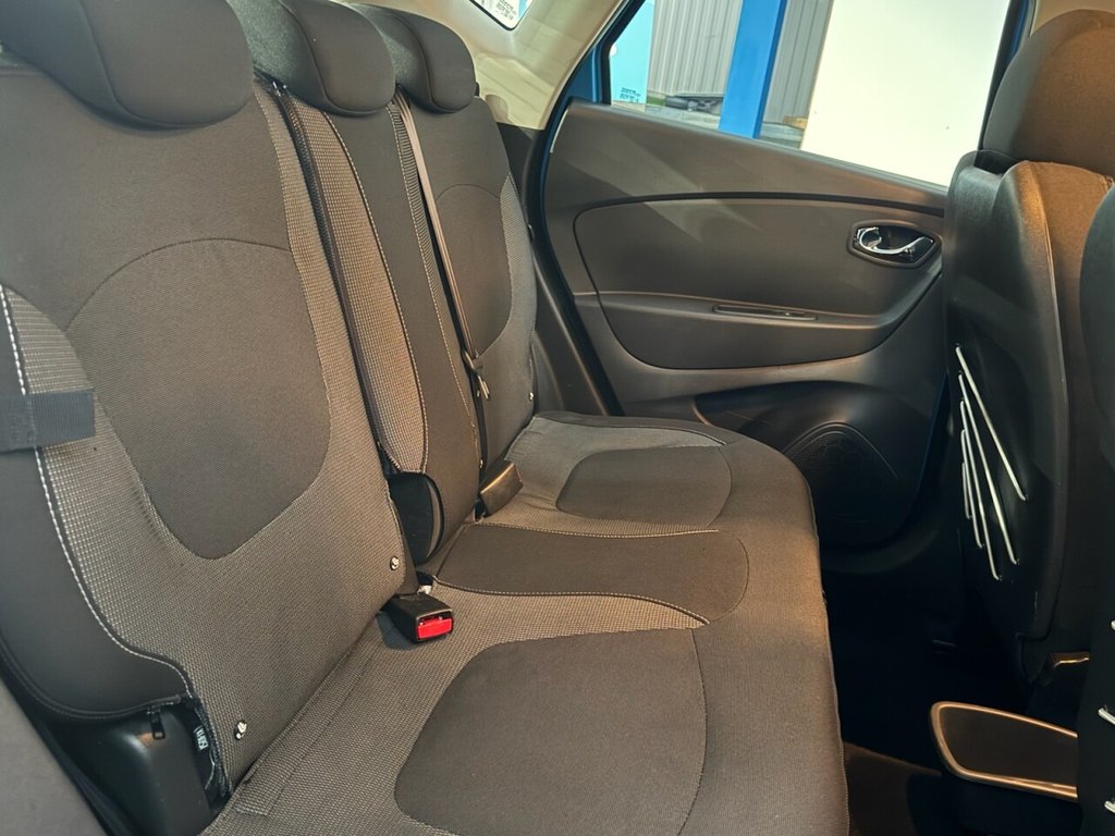 Used Renault Captur 2017 for sale - 77436504: Photo 30