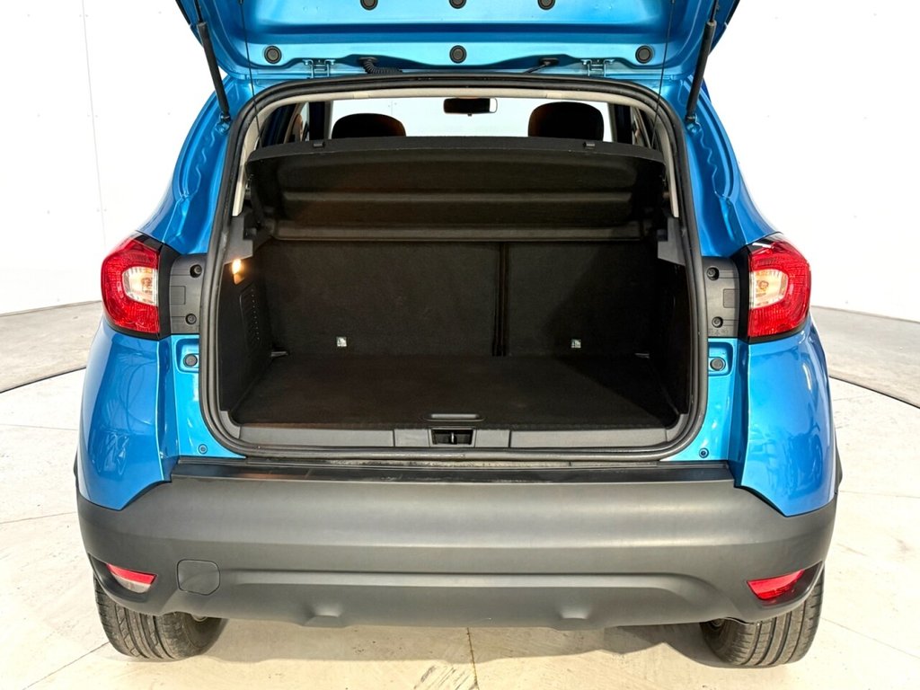 Used Renault Captur 2017 for sale - 77436504: Photo 31