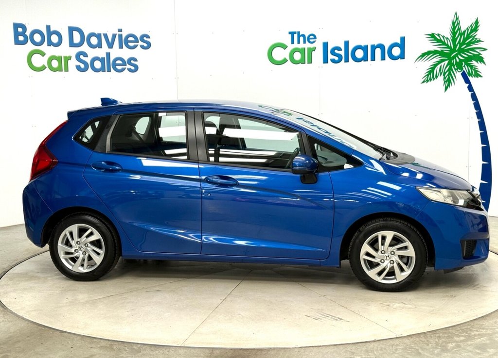 Used Honda Jazz 2017 for sale - 76132908: Photo 10