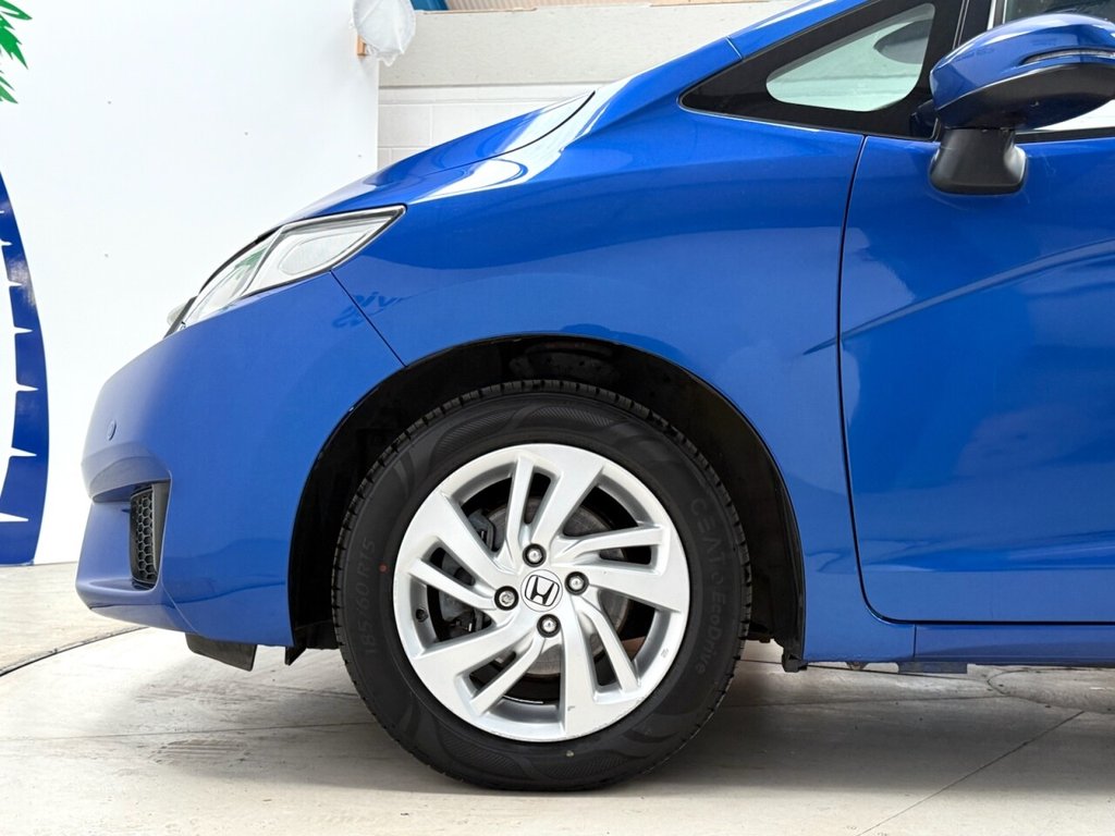 Used Honda Jazz 2017 for sale - 76132908: Photo 13