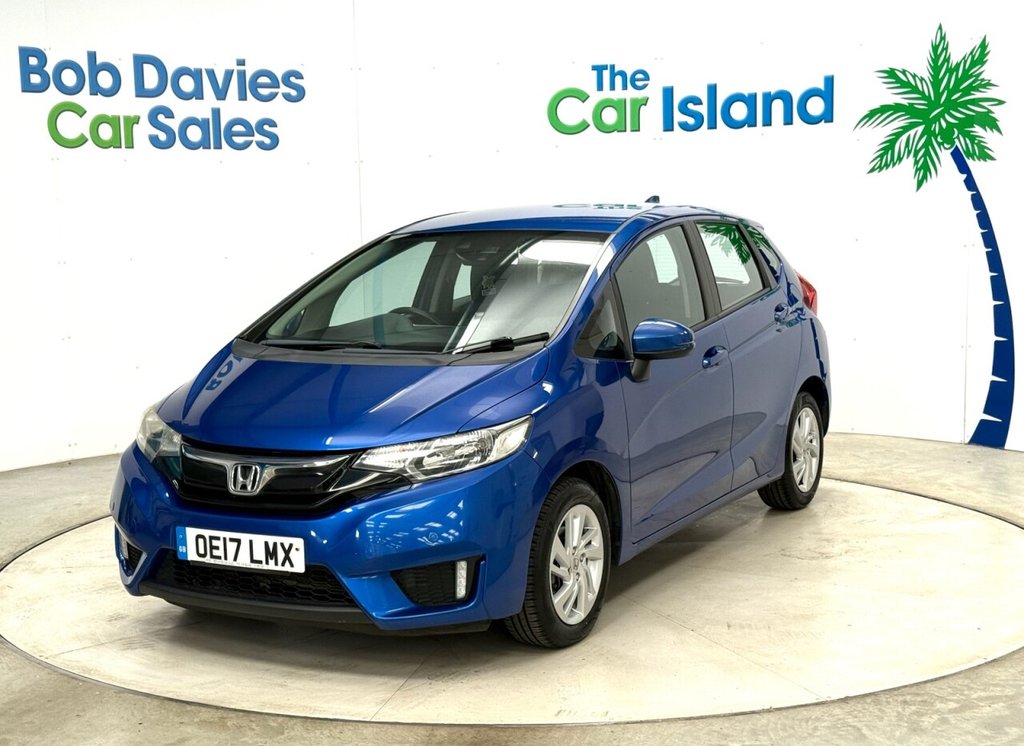 Used Honda Jazz 2017 for sale - 76132908: Photo 3