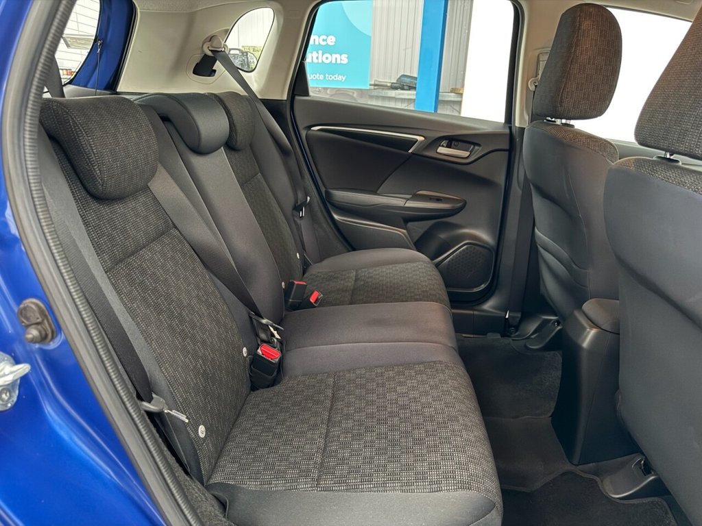Used Honda Jazz 2017 for sale - 76132908: Photo 30
