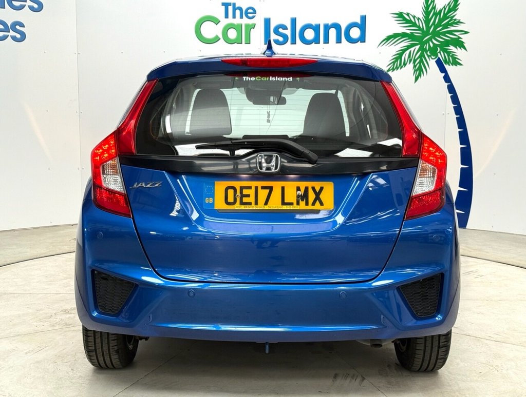 Used Honda Jazz 2017 for sale - 76132908: Photo 7