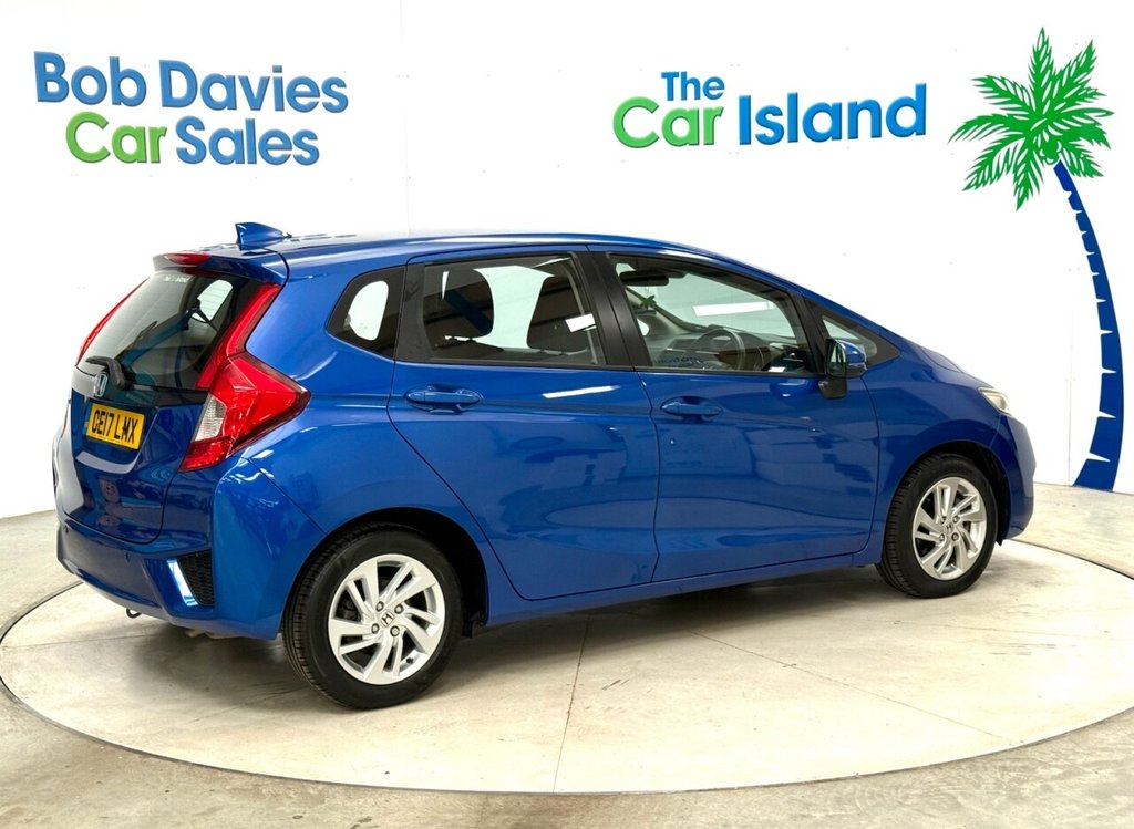 Used Honda Jazz 2017 for sale - 76132908: Photo 9
