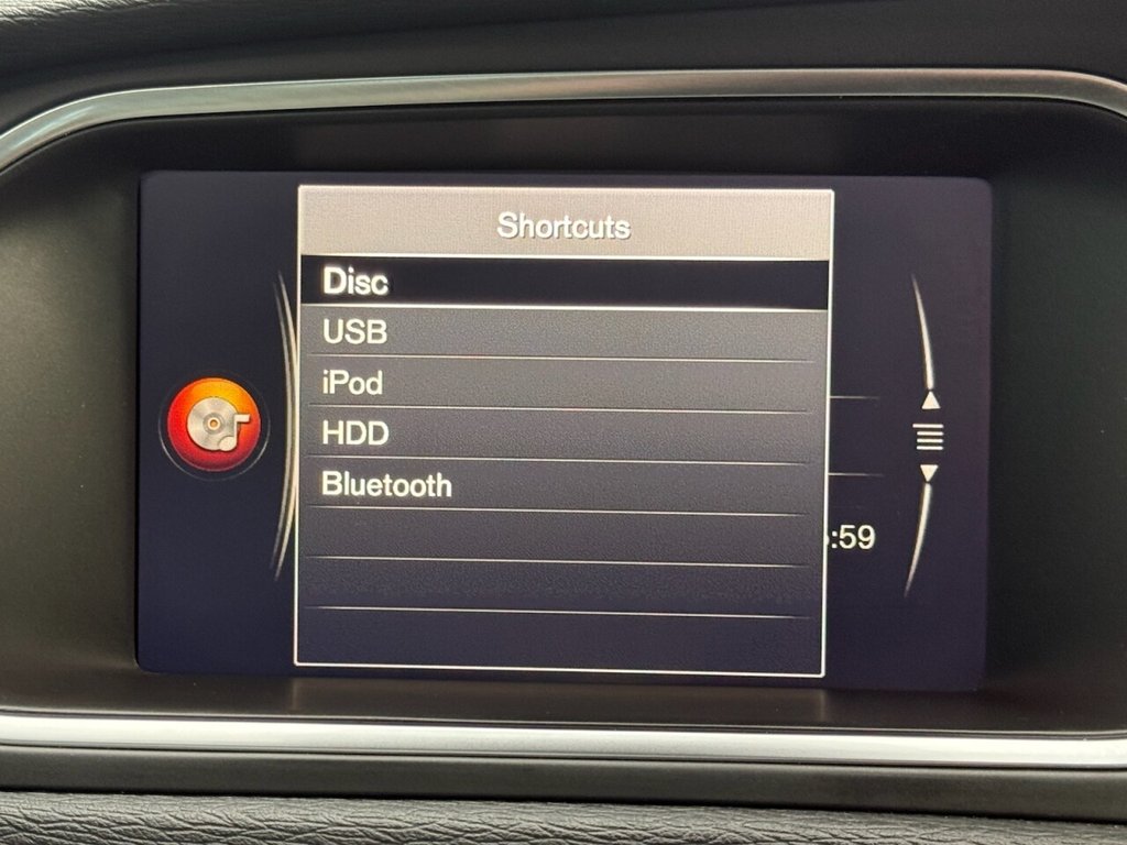 Used Volvo V40 2019 for sale - 76923357: Photo 26