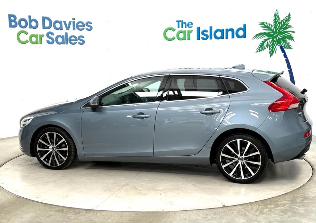 Used Volvo V40 2019 for sale - 76923357: Photo 5
