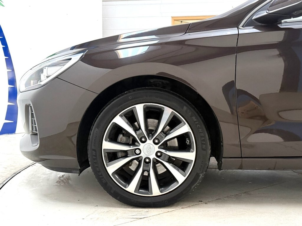 Used Hyundai i30 2017 for sale - 77133574: Photo 13