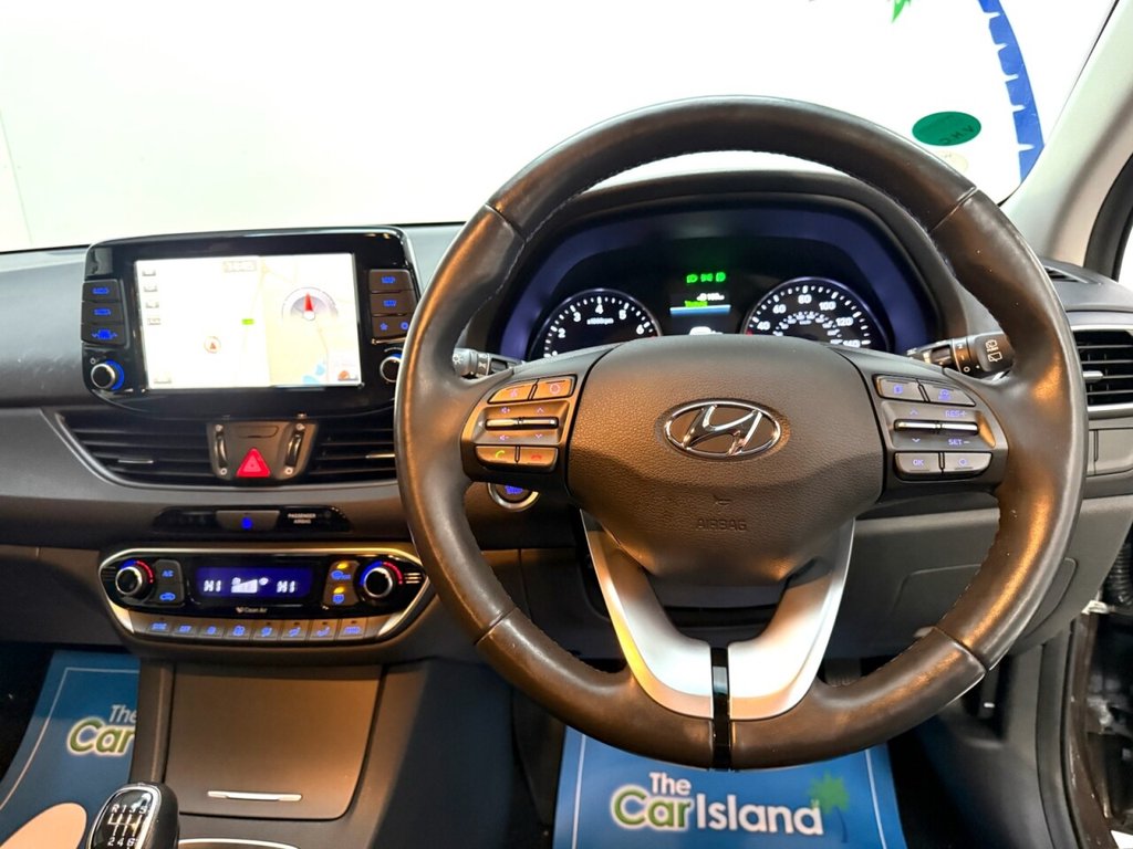 Used Hyundai i30 2017 for sale - 77133574: Photo 18