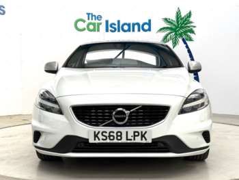 Used Volvo V40 2018 for sale - 73927182: Photo