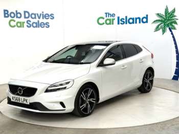 Used Volvo V40 2018 for sale - 73927182: Photo