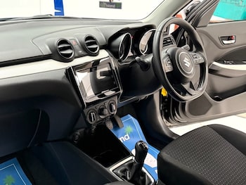 Used Suzuki Swift 2023 for sale - 78330860: Photo