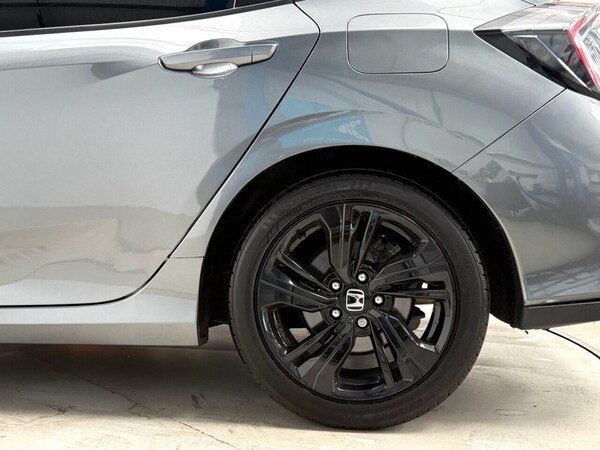 Used Honda Civic 2018 for sale - 74592530: Photo 12