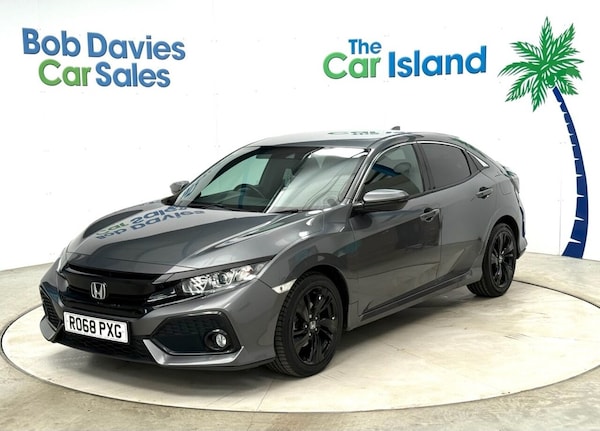 Used Honda Civic 2018 for sale - 74592530: Photo 2