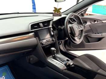 Used Honda Civic 2018 for sale - 74592530: Photo