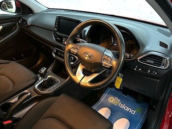 Used Hyundai i30 2018 for sale - 78702404: Photo