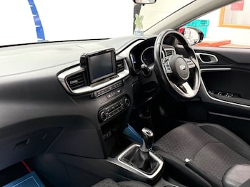 Used Kia Ceed 2019 for sale - 75560041: Photo
