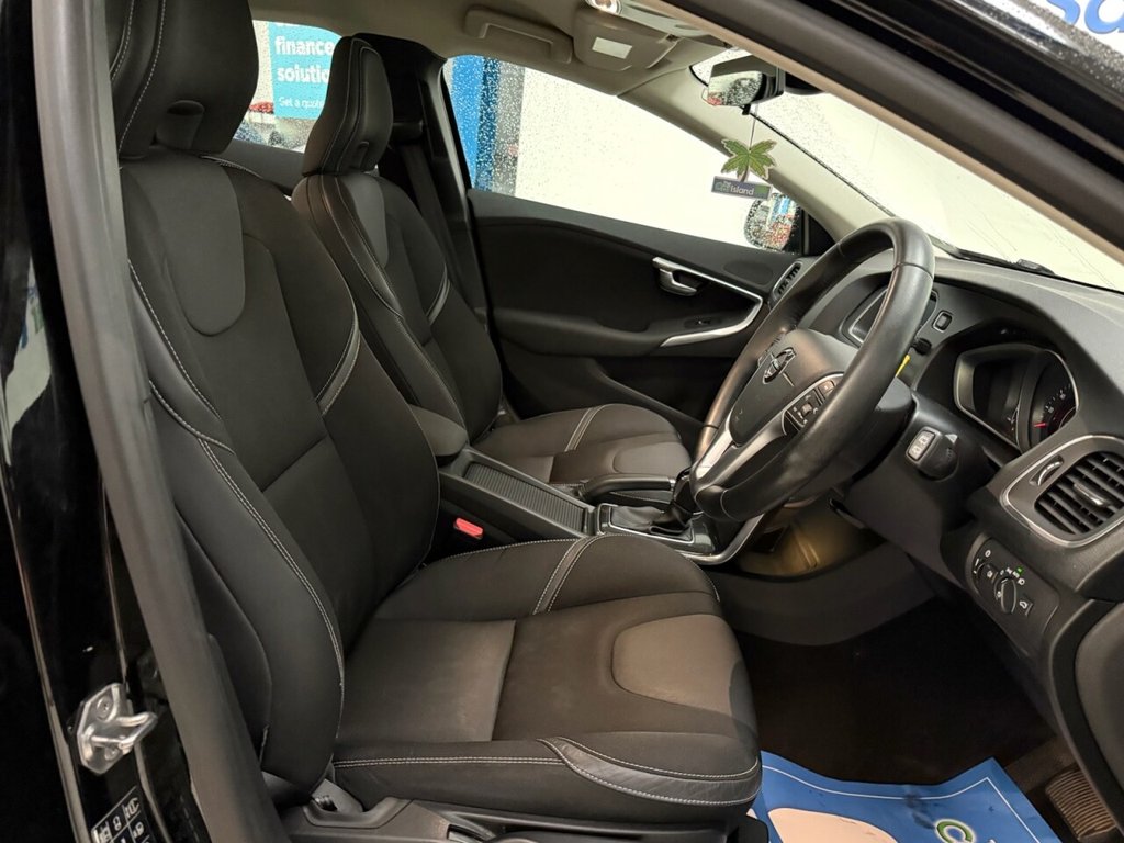 Used Volvo V40 2019 for sale - 77133573: Photo 15