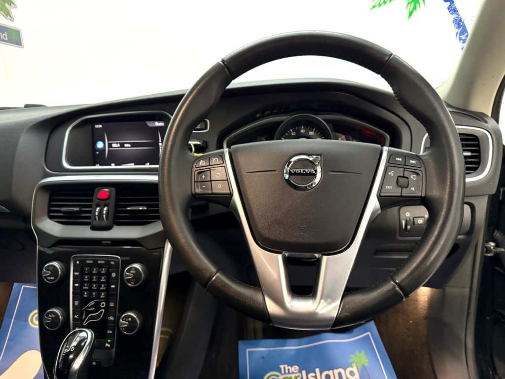 Used Volvo V40 2019 for sale - 77133573: Photo 17