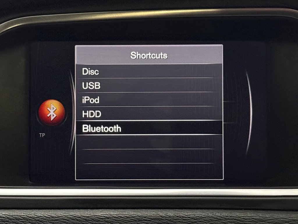 Used Volvo V40 2019 for sale - 77133573: Photo 23