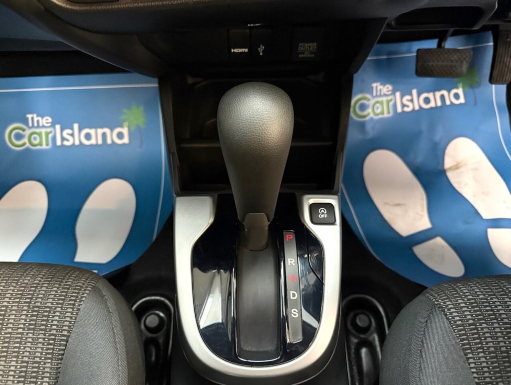 Used Honda Jazz 2017 for sale - 77936172: Photo 24