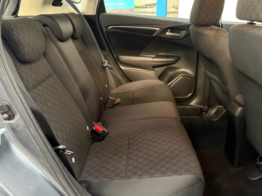 Used Honda Jazz 2017 for sale - 77936172: Photo 25