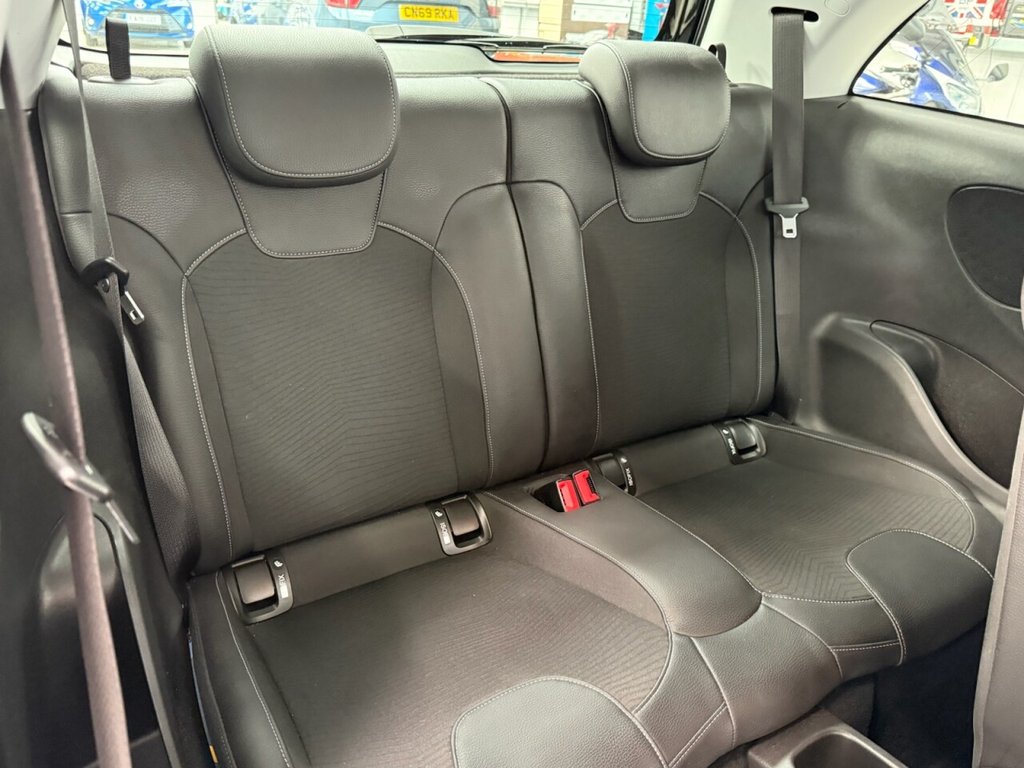 Used Vauxhall ADAM 2018 for sale - 76783513: Photo 25