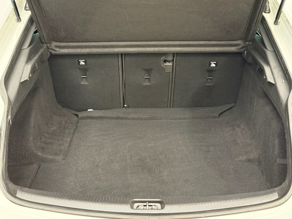 Used Vauxhall Insignia 2017 for sale - 77820753: Photo 33