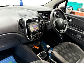 Used Renault Captur 2017 for sale - 78863841: Photo