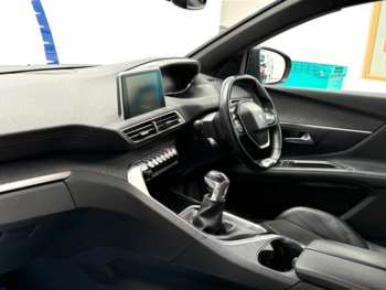 Used Peugeot 3008 2019 for sale - 74904002: Photo