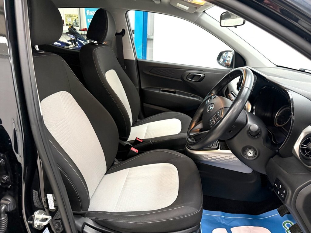 Used Hyundai i10 2020 for sale - 77200377: Photo 20