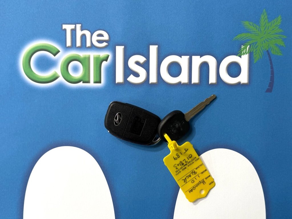 Used Hyundai i10 2020 for sale - 77200377: Photo 38