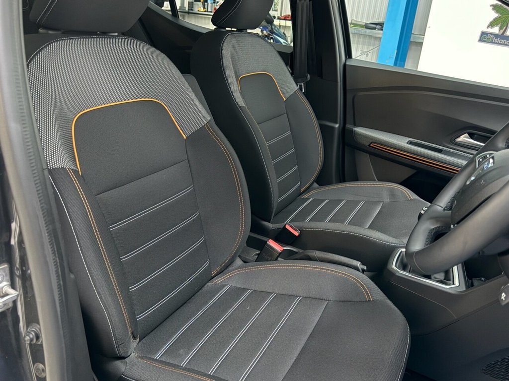 Used Dacia Sandero Stepway 2022 for sale - 77436858: Photo 17